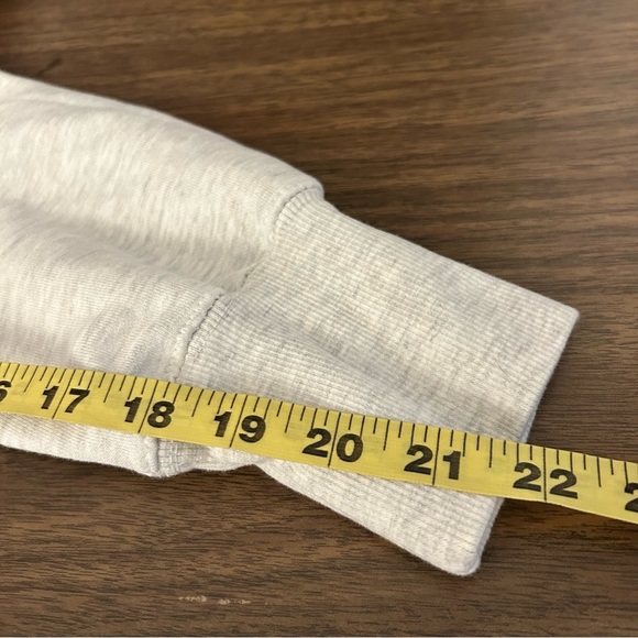 💕DQ Gray Dilly Bar State Hoodie M - Picture 9 of 10